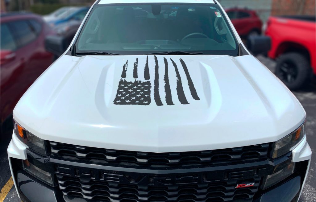 Chevrolet Silverado 2019-2022 Z71 Trail Boss Custom RST Distressed Flag