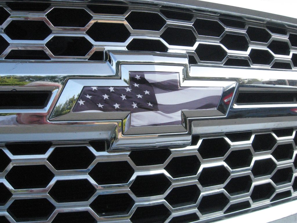 Chevrolet Colorado Black American Flag Grille Gate Bowtie Decals